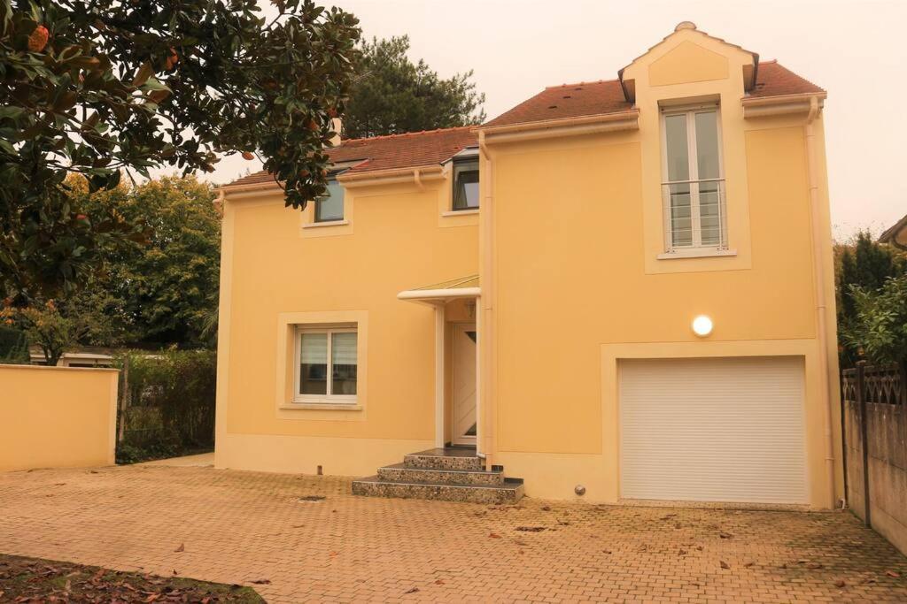 Vaires-sur-Marne Appartement Cosy Proche Disney المظهر الخارجي الصورة